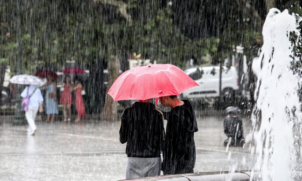 Προστασία της Πράγας από πλημμύρες εξαιτίας ακραίας βροχόπτωσης