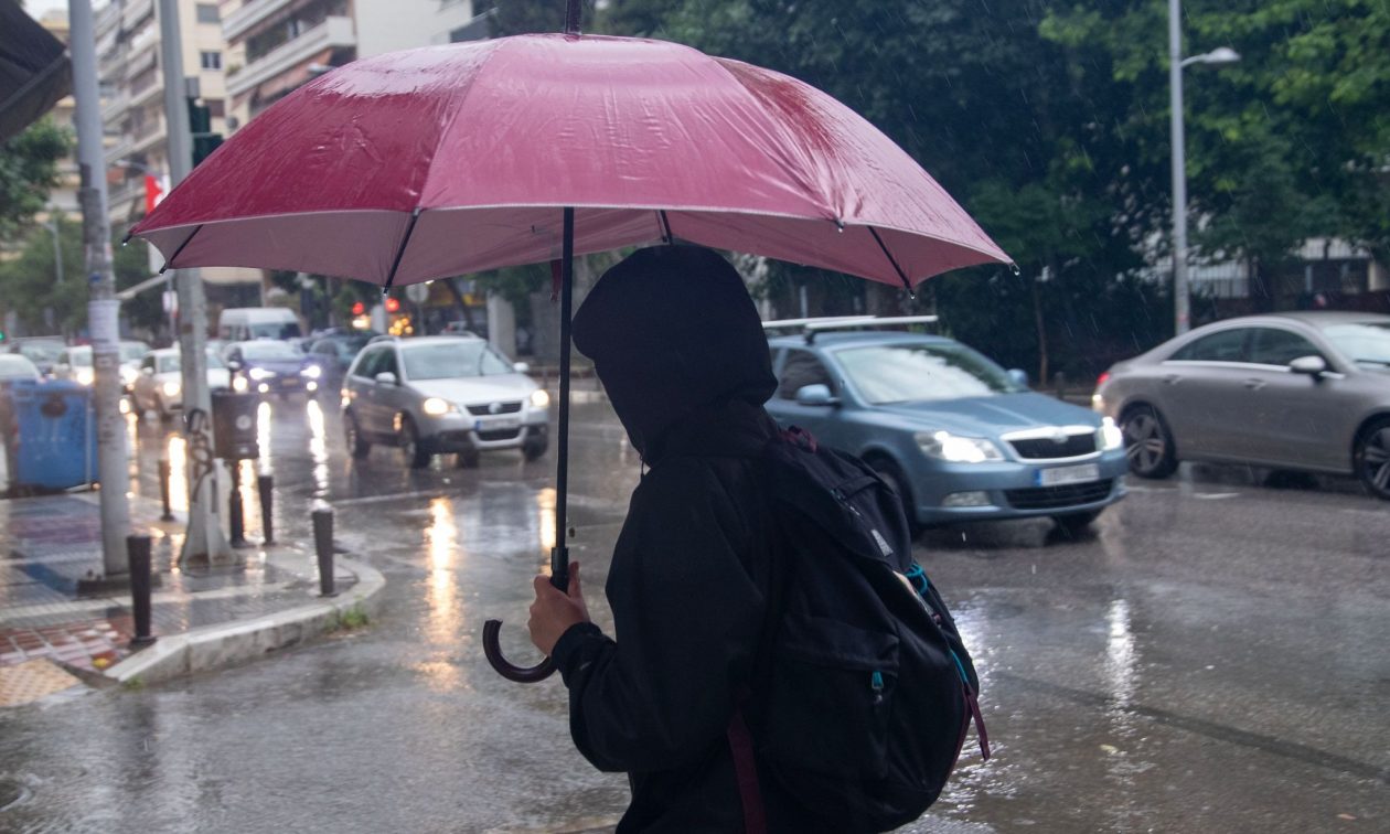 Βροχές και καταιγίδες αναμένονται το Σαββατοκύριακο σε πολλές περιοχές της χώρας