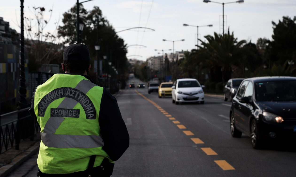 Δύο Γυναίκες Αντιμέτωπες με Ταλαιπωρία Μια Ημέρα Πριν τη Θεραπεία στον Άγιο Νικόλαο