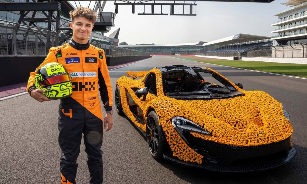 Το μοναδικό hypercar Lego McLaren P1 ολοκληρώνει γύρο στο Silverstone