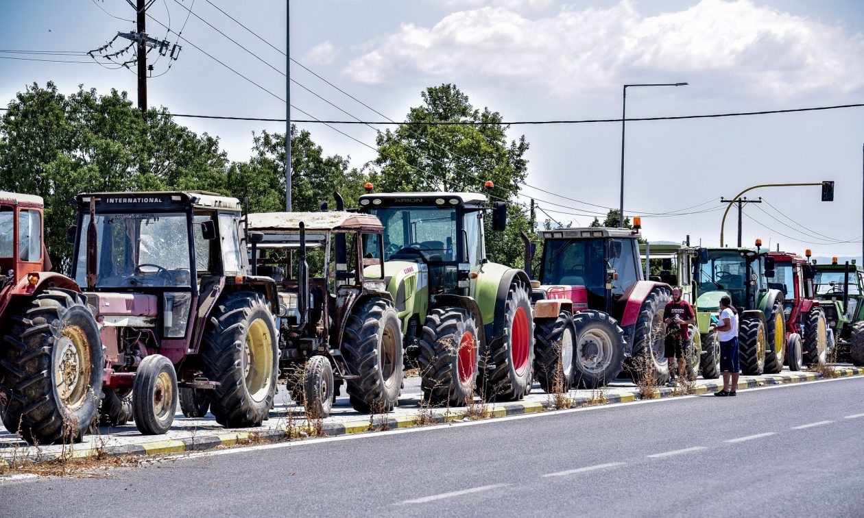 Οργή αγροτών για επιστροφή επιδοτήσεων λόγω σφαλμάτων του ΟΠΕΚΕΠΕ