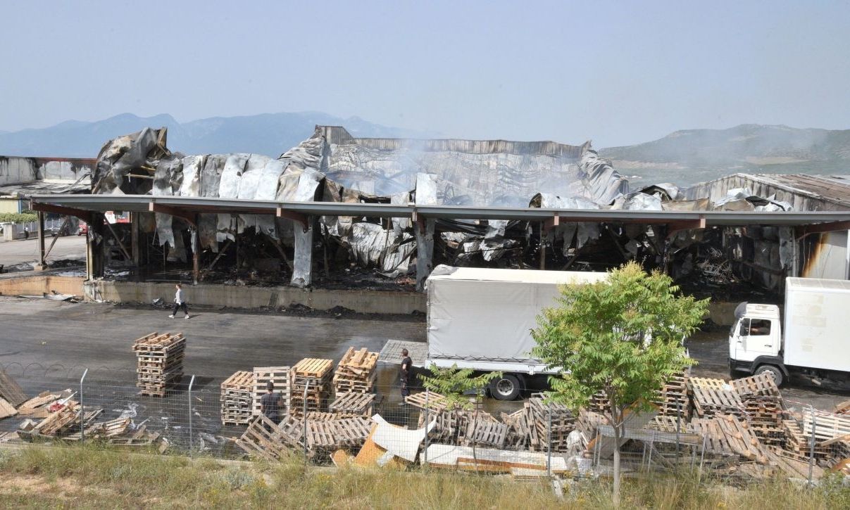 Αξιολόγηση Σκηνών Διατροφικού Σκανδάλου και Αντιδράσεις Γονέων στο Δήμο Λαμιέων