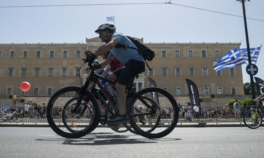 Απαγόρευση Κυκλοφορίας και Στάθμευσης σε Επιλεγμένες Οδούς της Αττικής κατά τη Διάρκεια Ποδηλατικού Γύρου