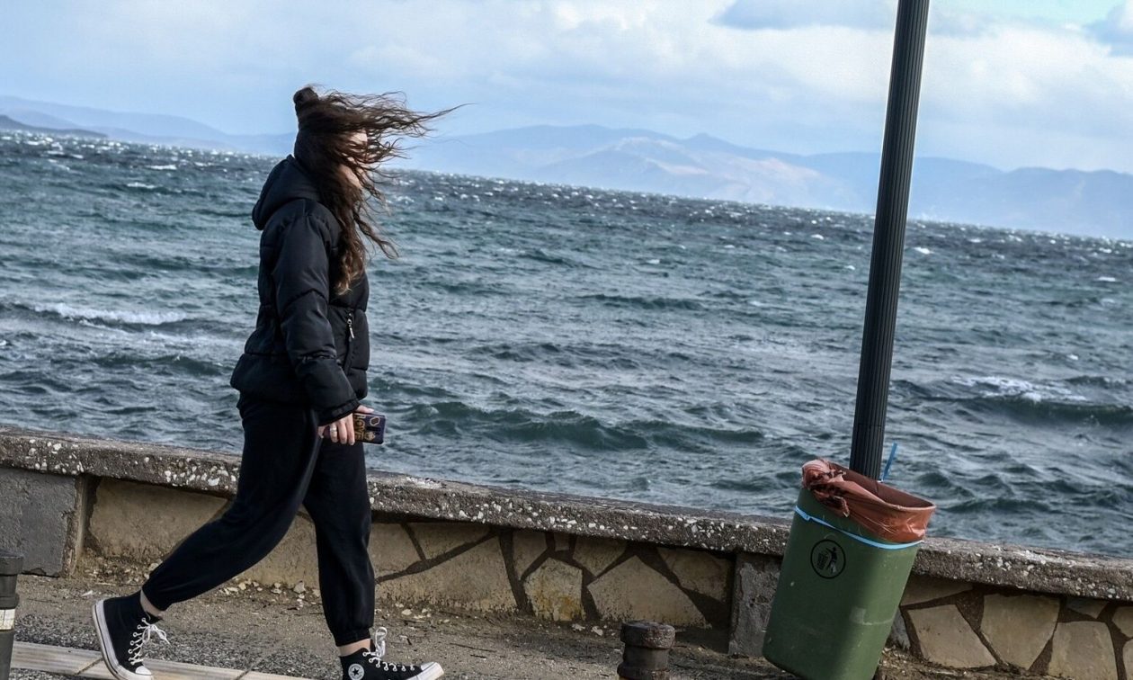 Οι Καιρικές Ανατροπές του Οκτωβρίου: Ζέστη και Πτώση θερμοκρασίας στην Ατμόσφαιρα